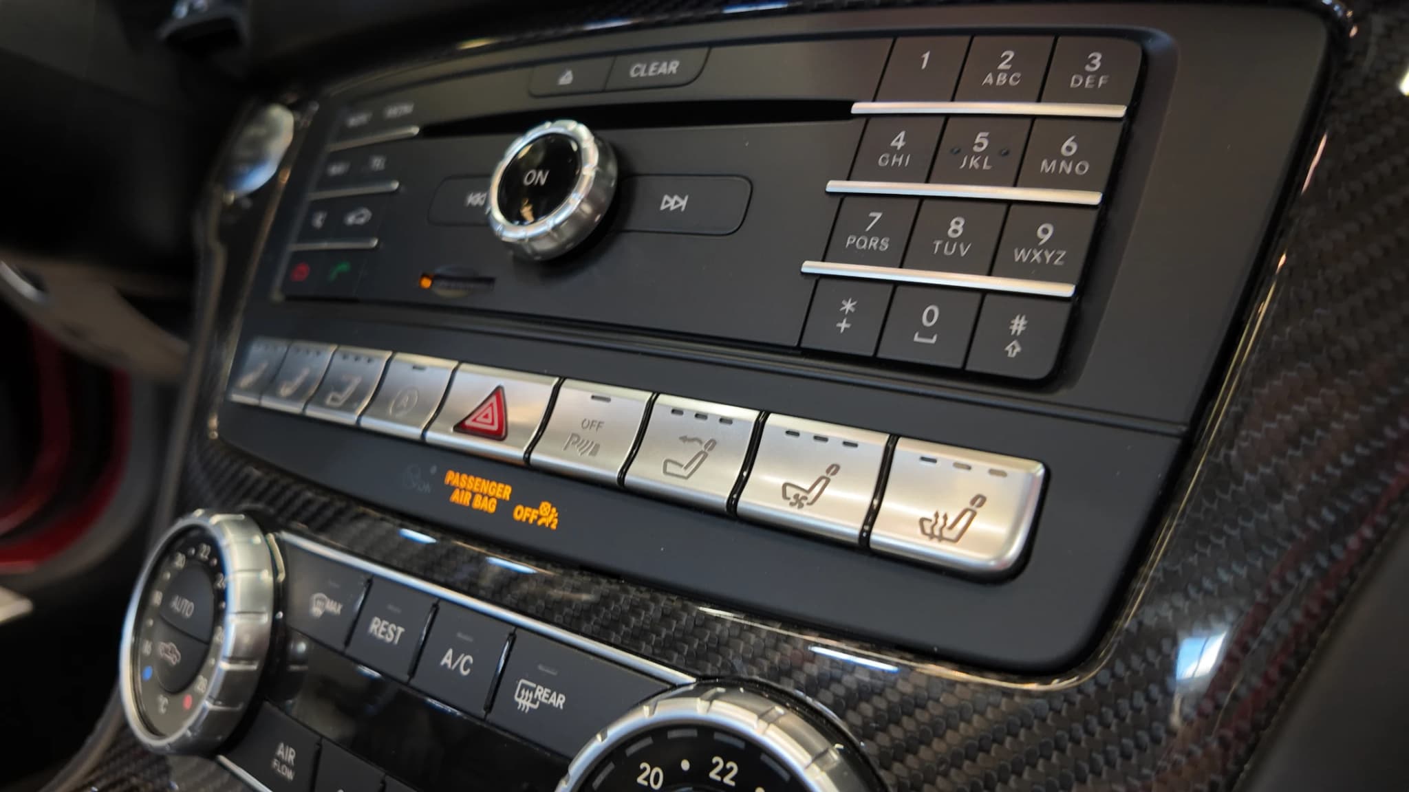 MERCEDES-BENZ SL — fotografía 31