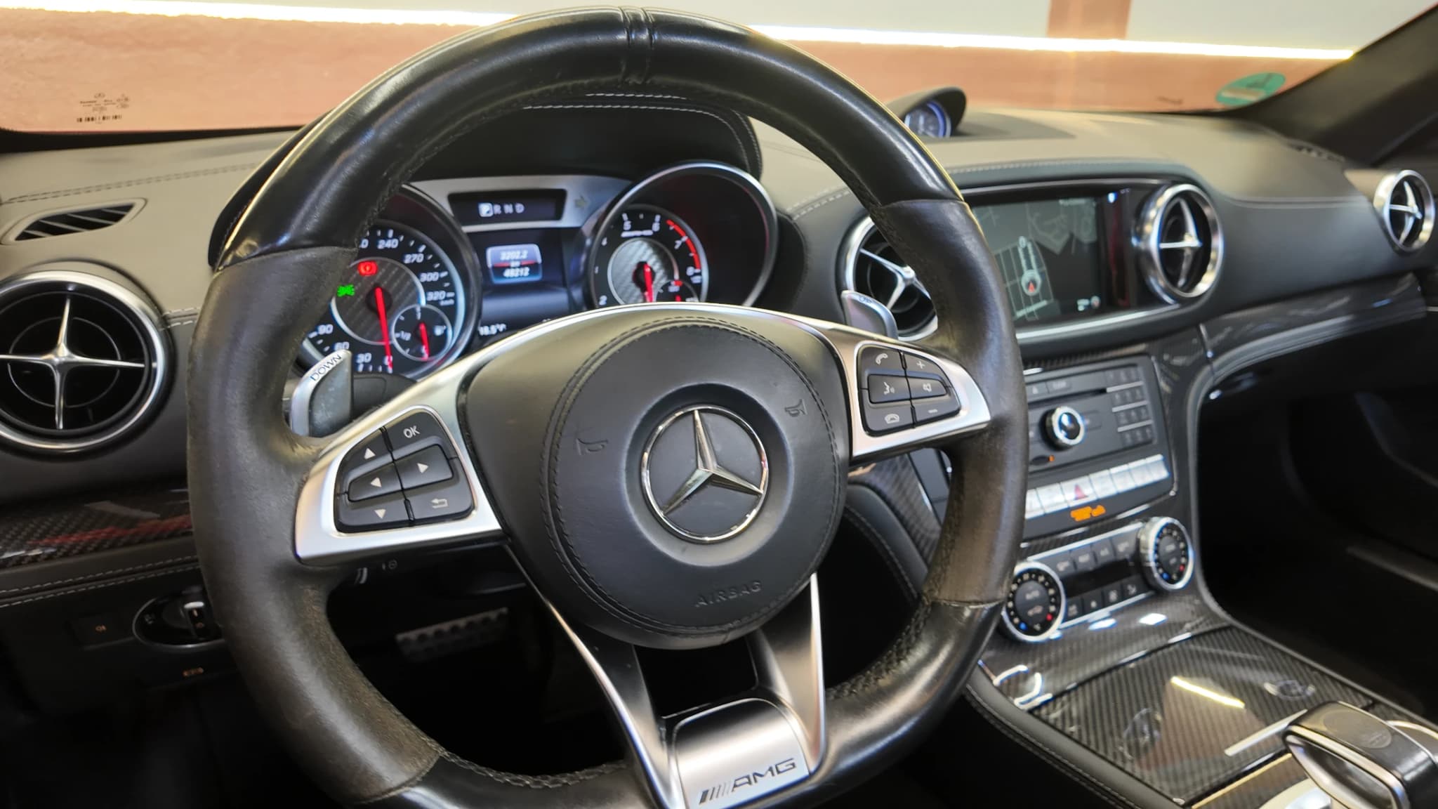 MERCEDES-BENZ SL — fotografía 26