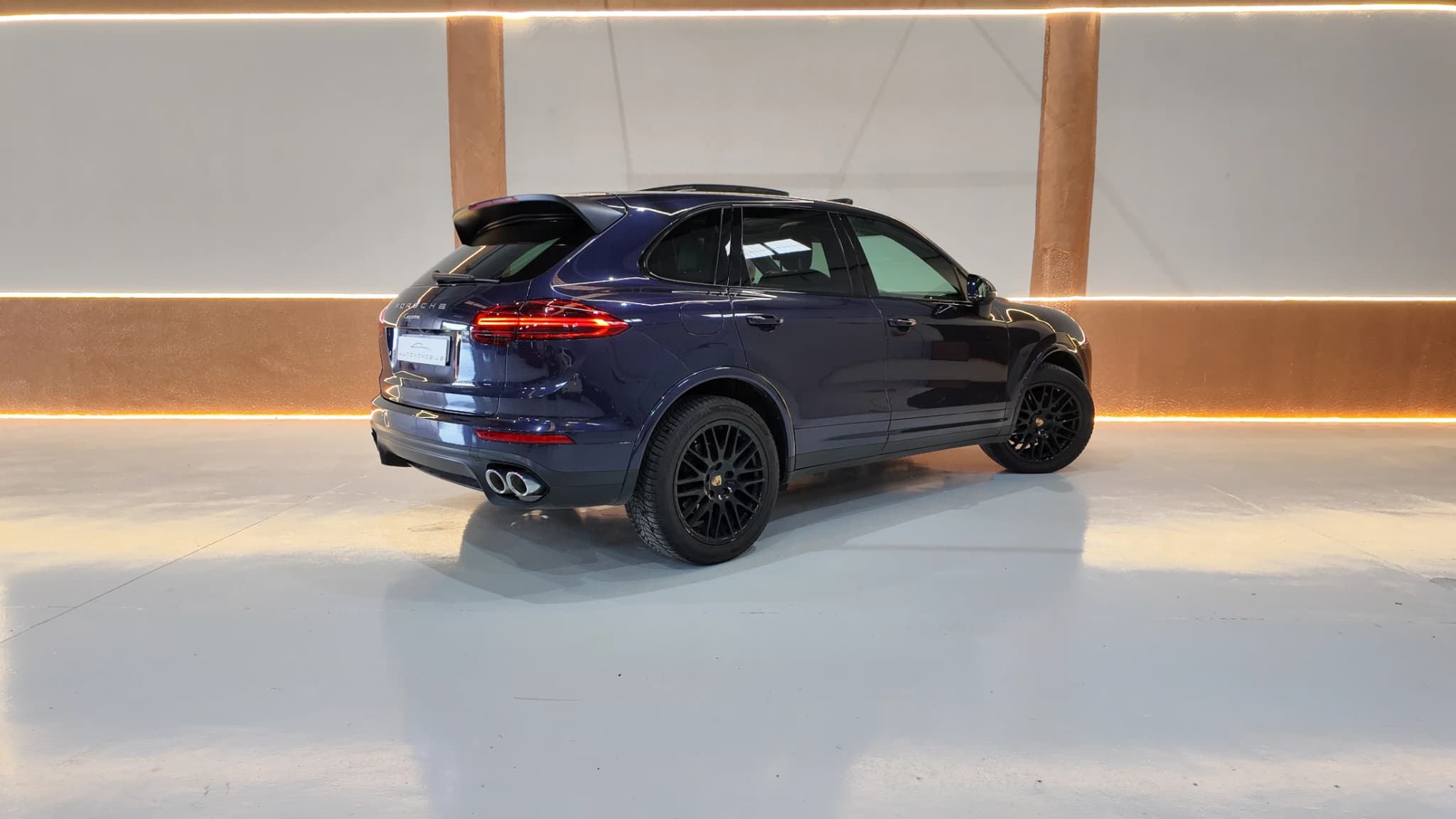 PORSCHE CAYENNE — fotografía 3