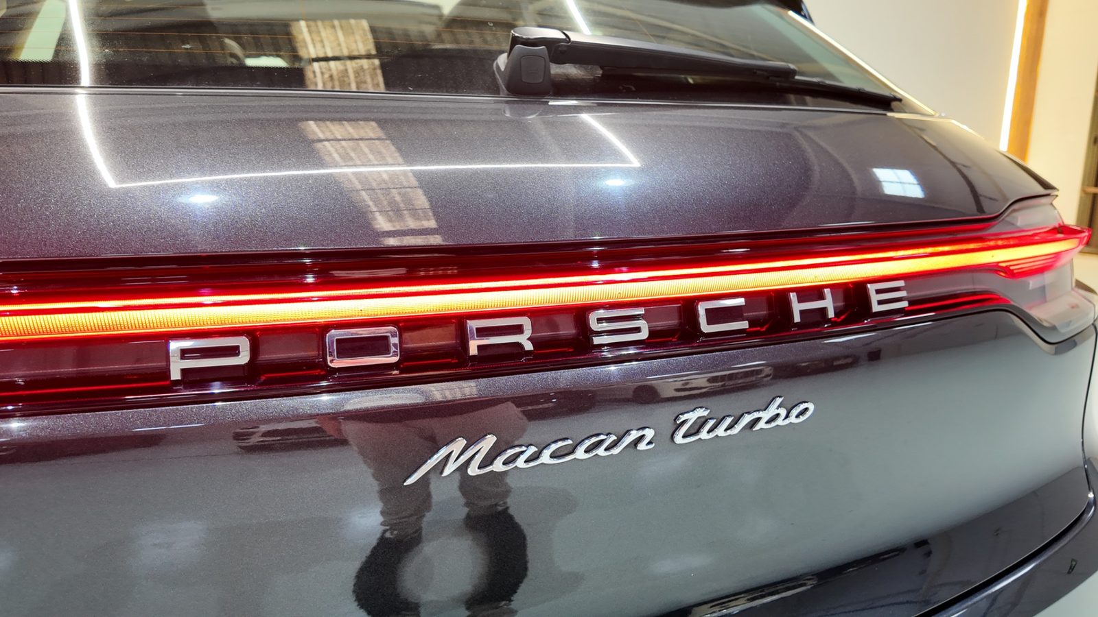 Detalle Porsche Macan Turbo
