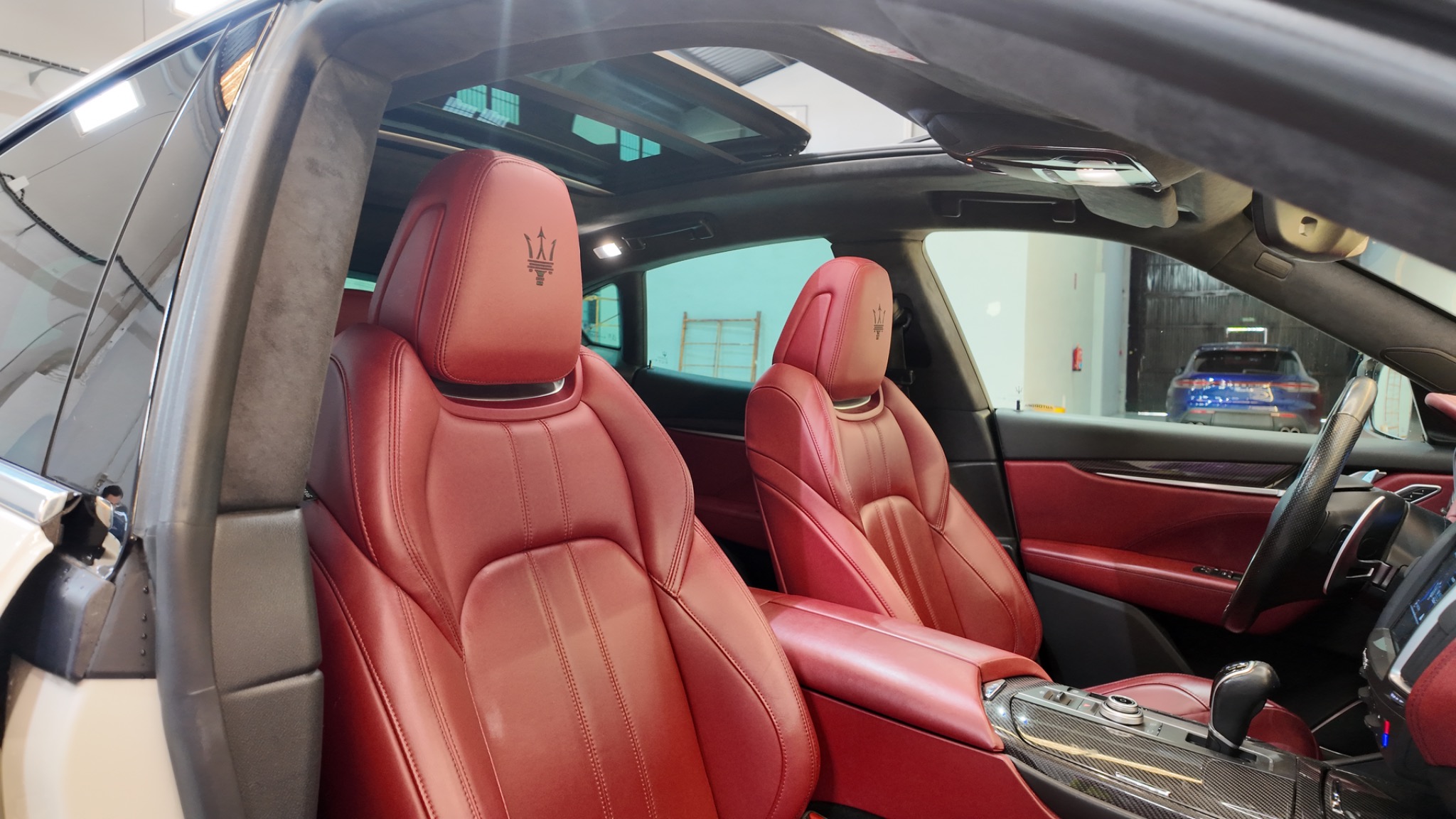 Asientos delanteros Maserati Levante