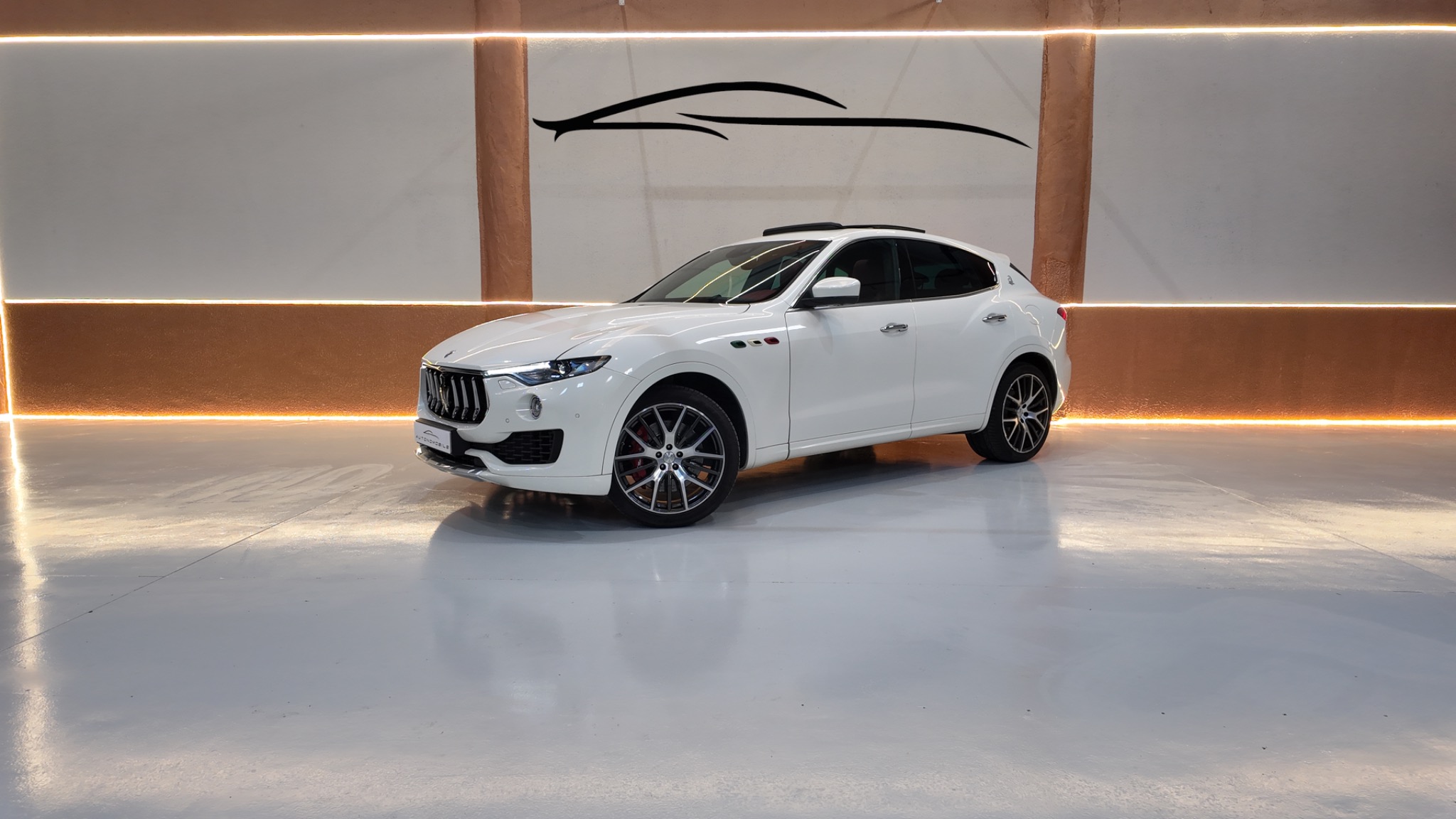 Maserati Levante delantera lateral
