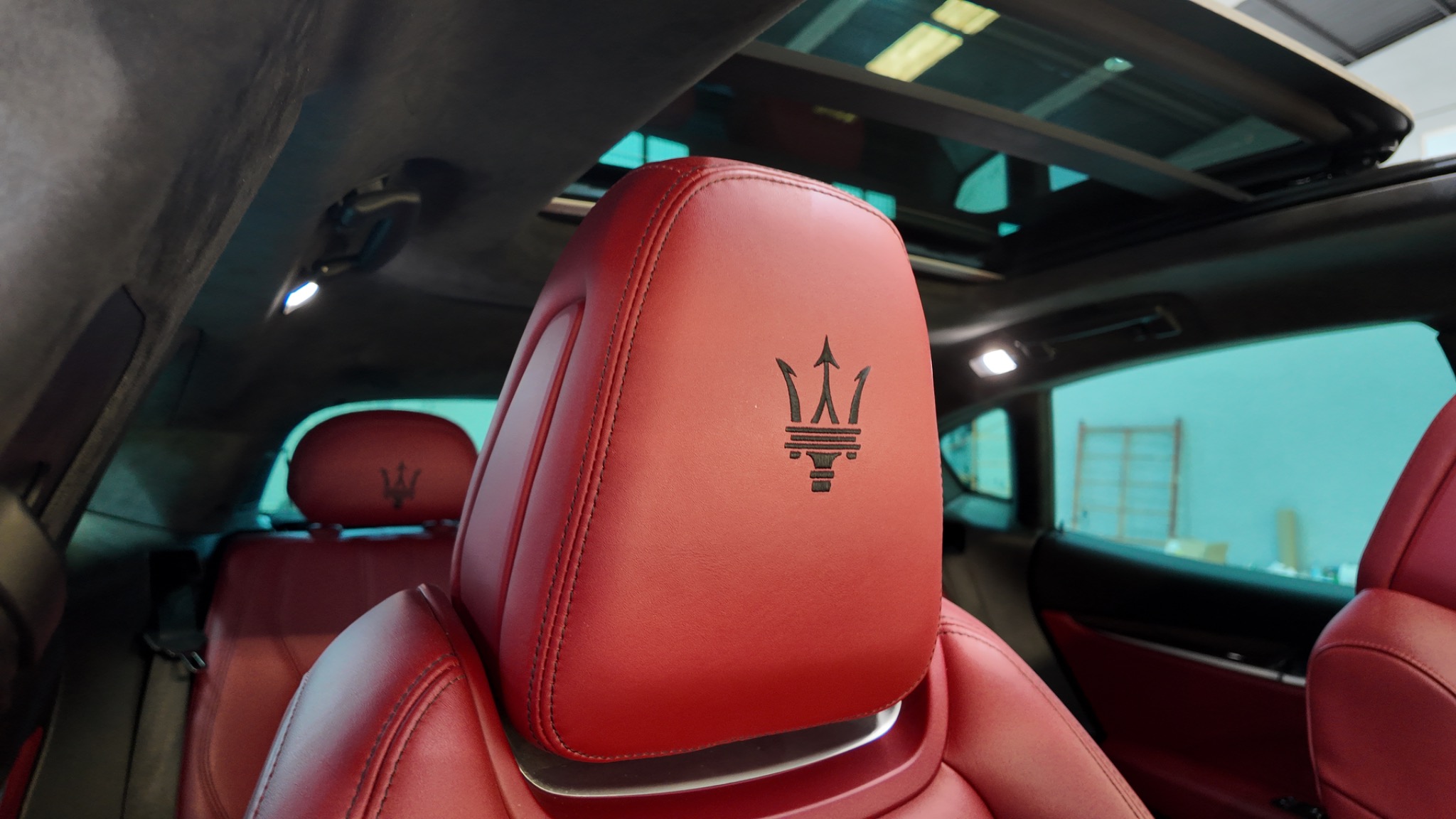 Detalle asiento Maserati Levante