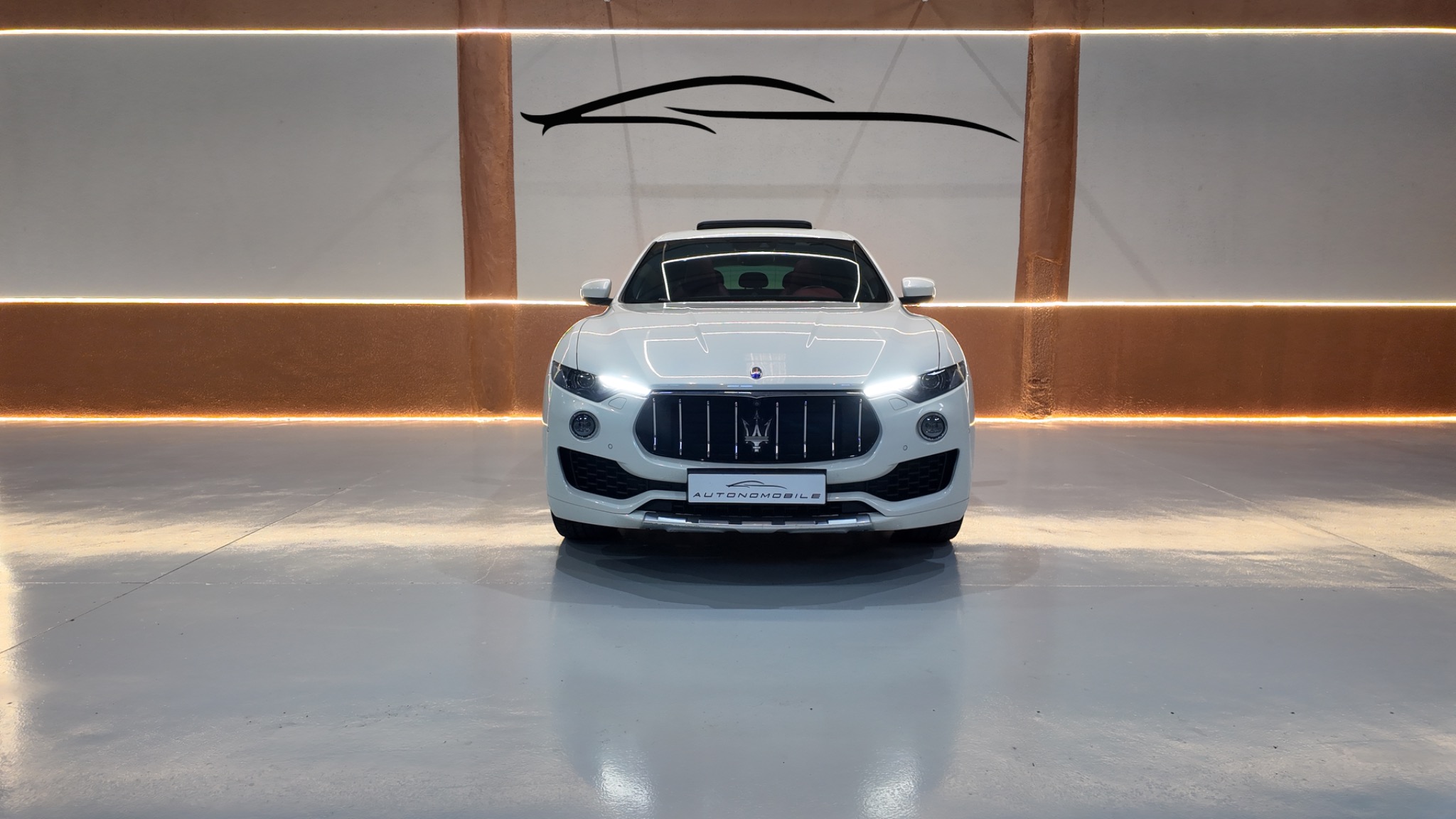 Maserati Levante frontal