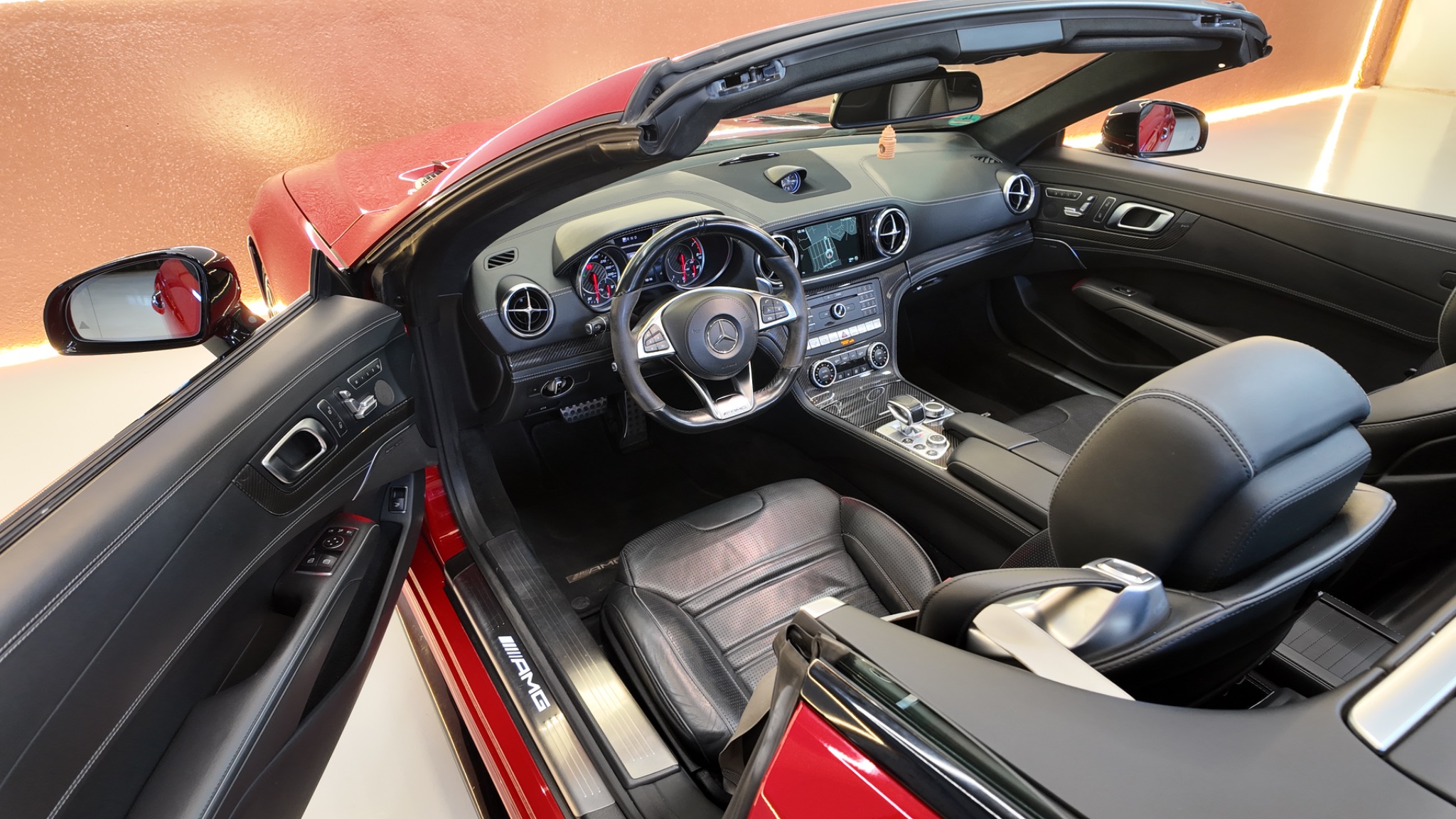 Interior Mercedes-AMG SL 63 abierto