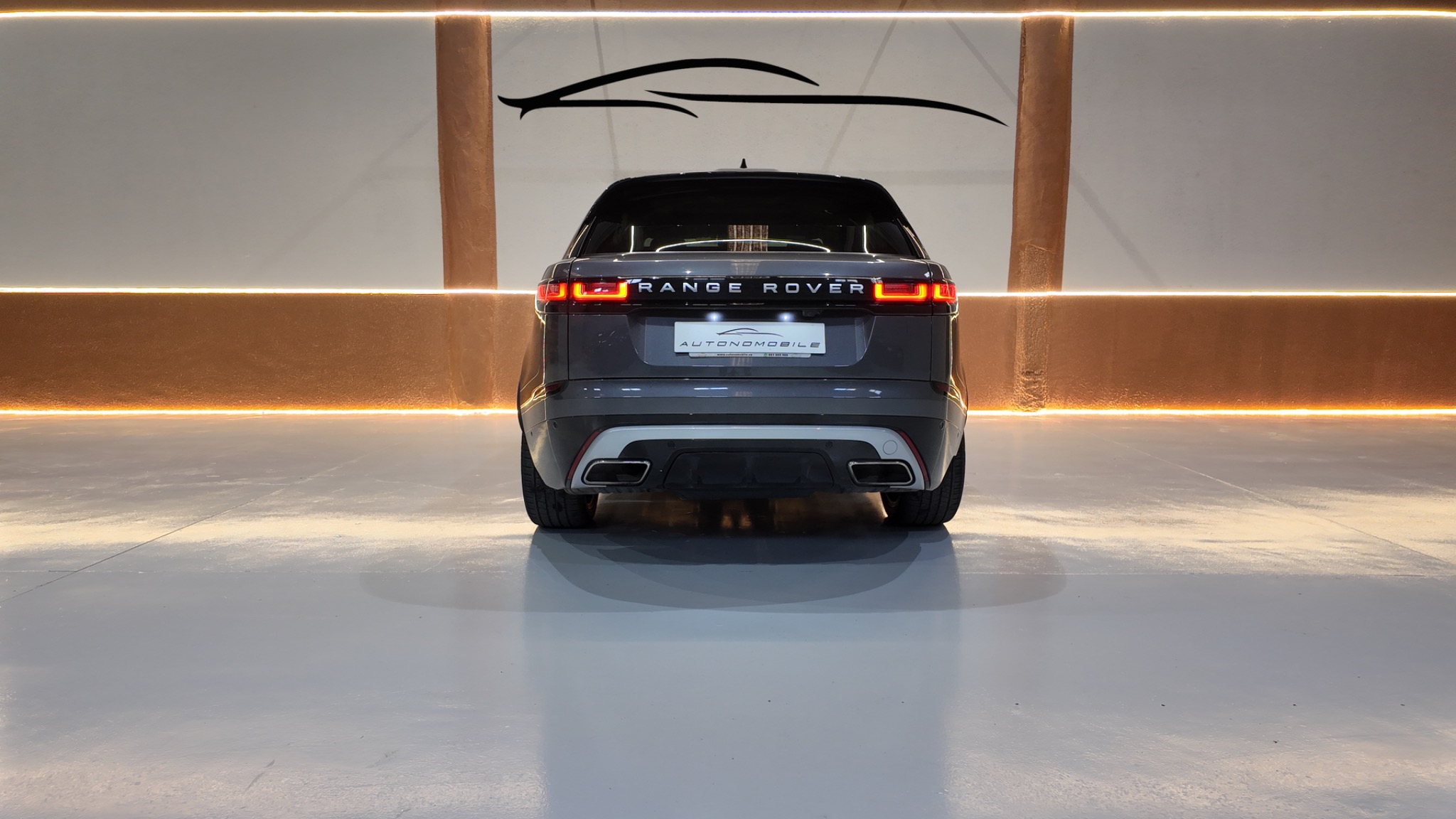 Range Rover Velar trasera